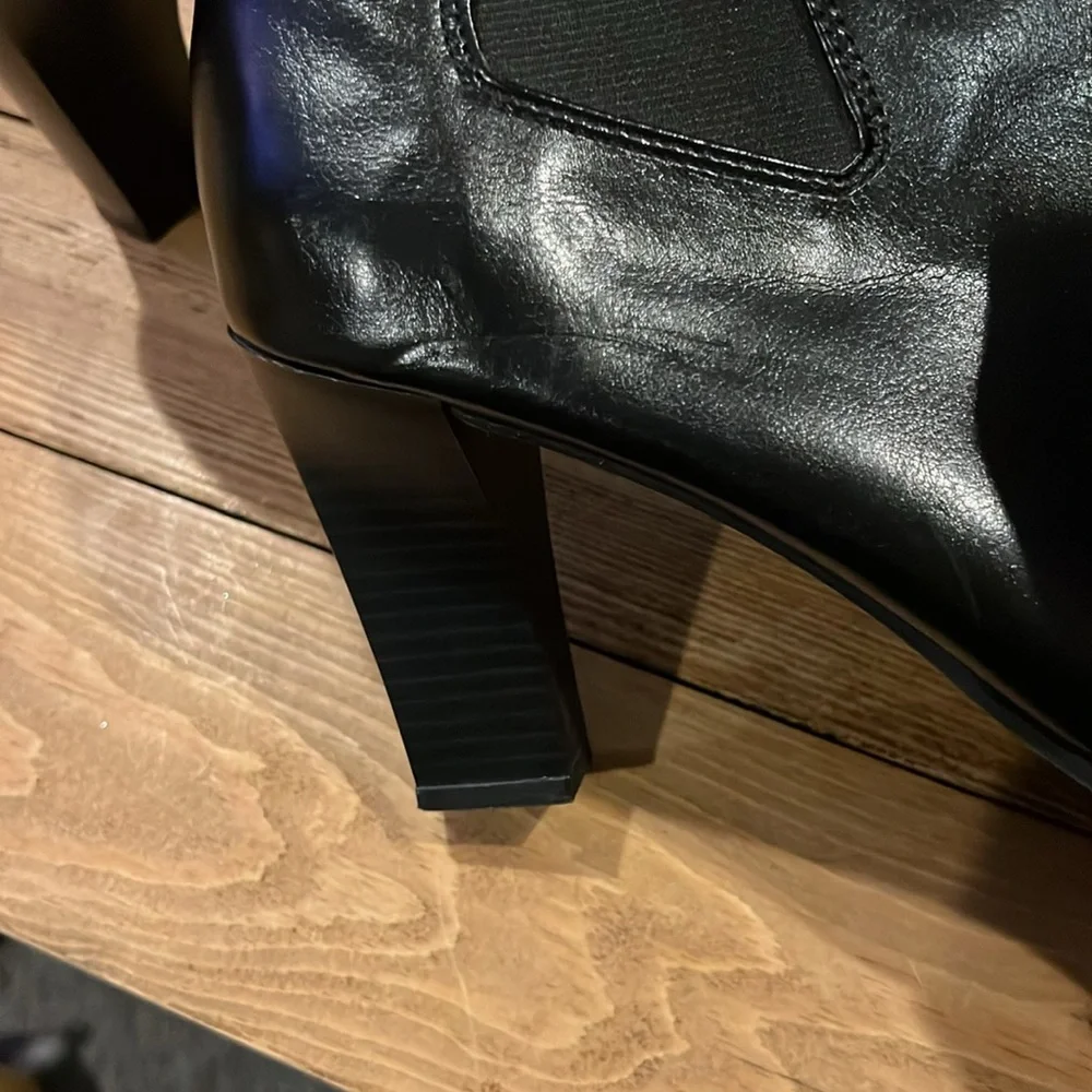 Women’s black leather 3 inch heal boots size 10 - Picture 6 of 7